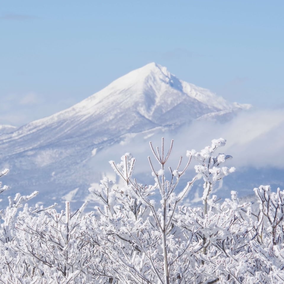 2433_Mt-Bandai in winter (1)-1